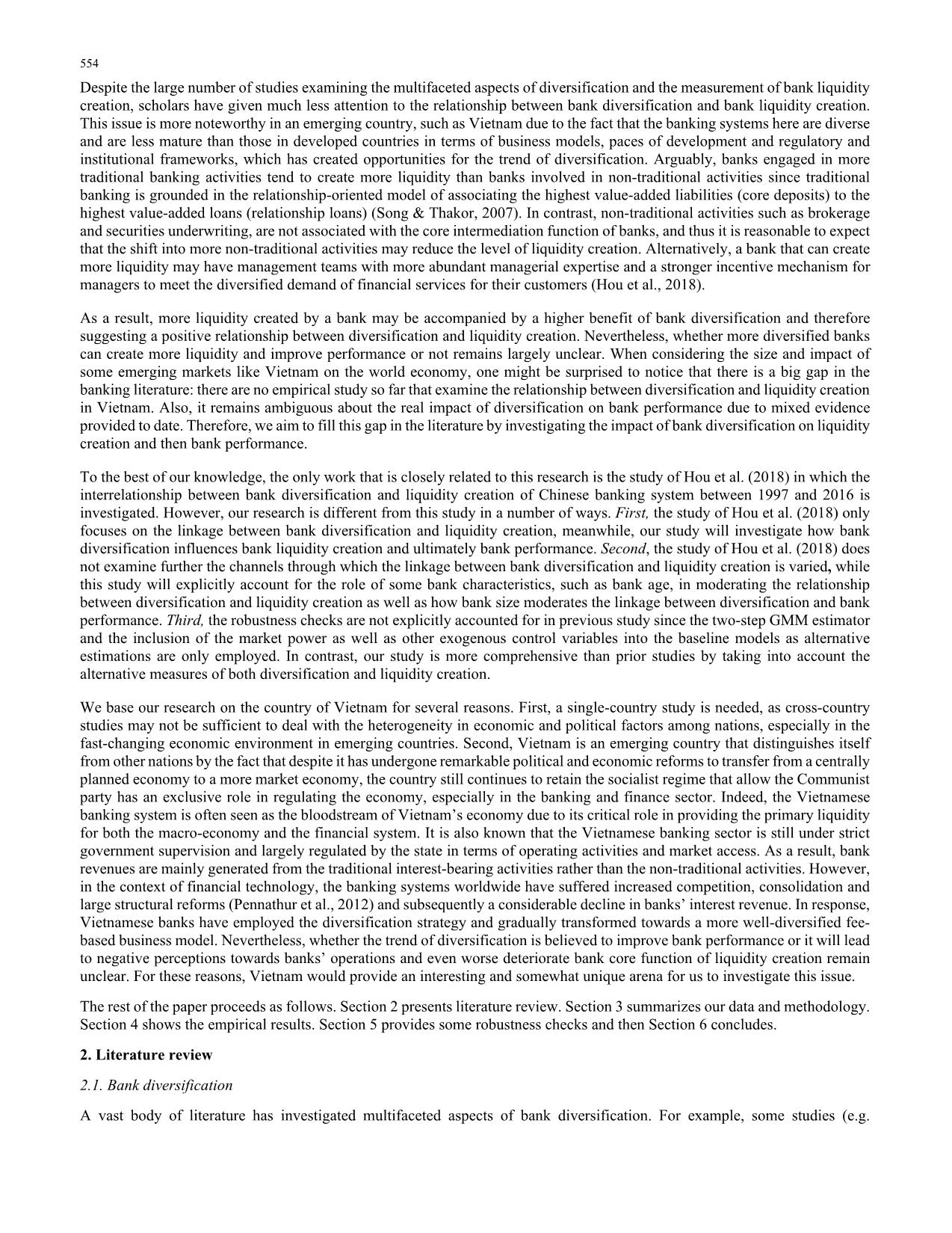 The impact of income diversification on liquidity creation and financial performance of Vietnamese Commercial Banks trang 2